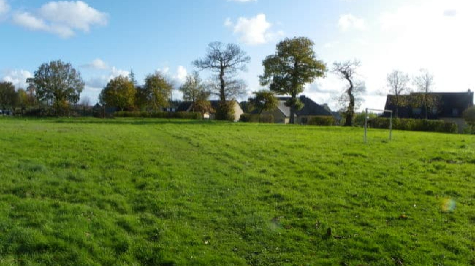 Terrain constructible de 532m2 à Sainte-Maure-de-Touraine