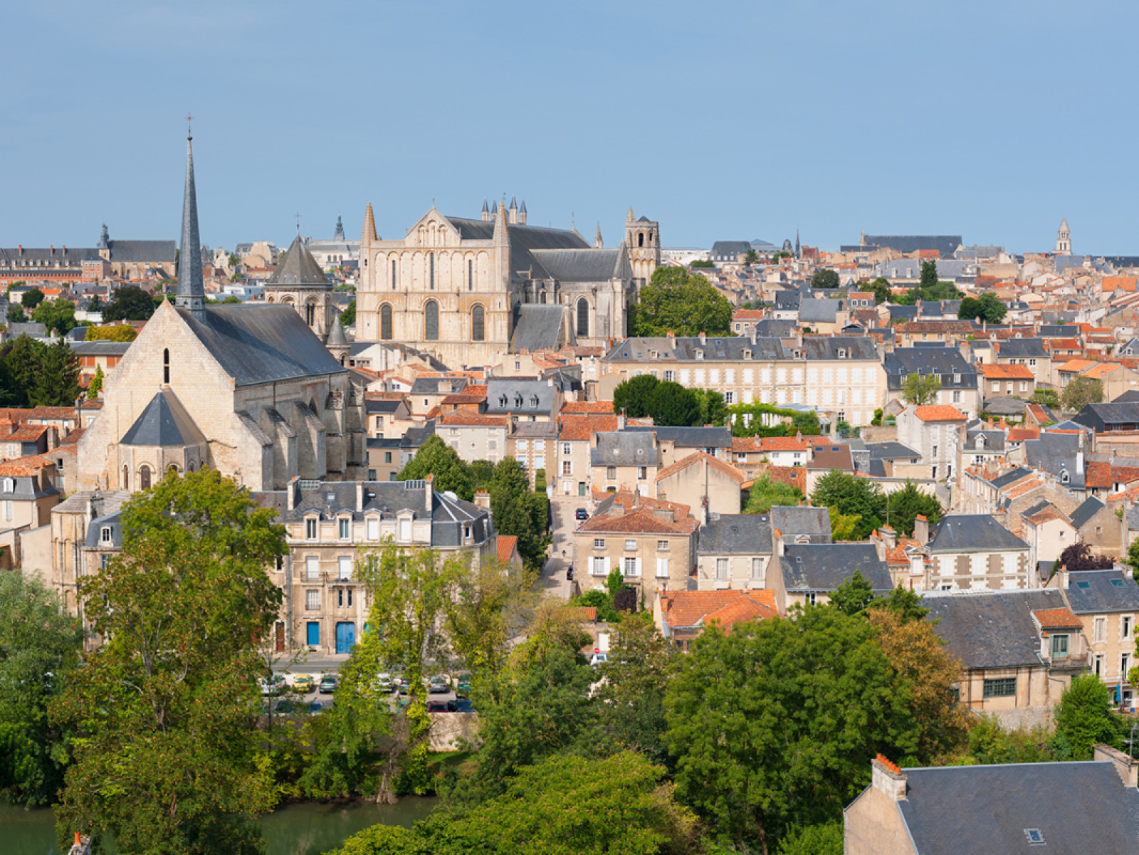Votre constructeur de maison à PoitiersMaisons Ericlor - 1 