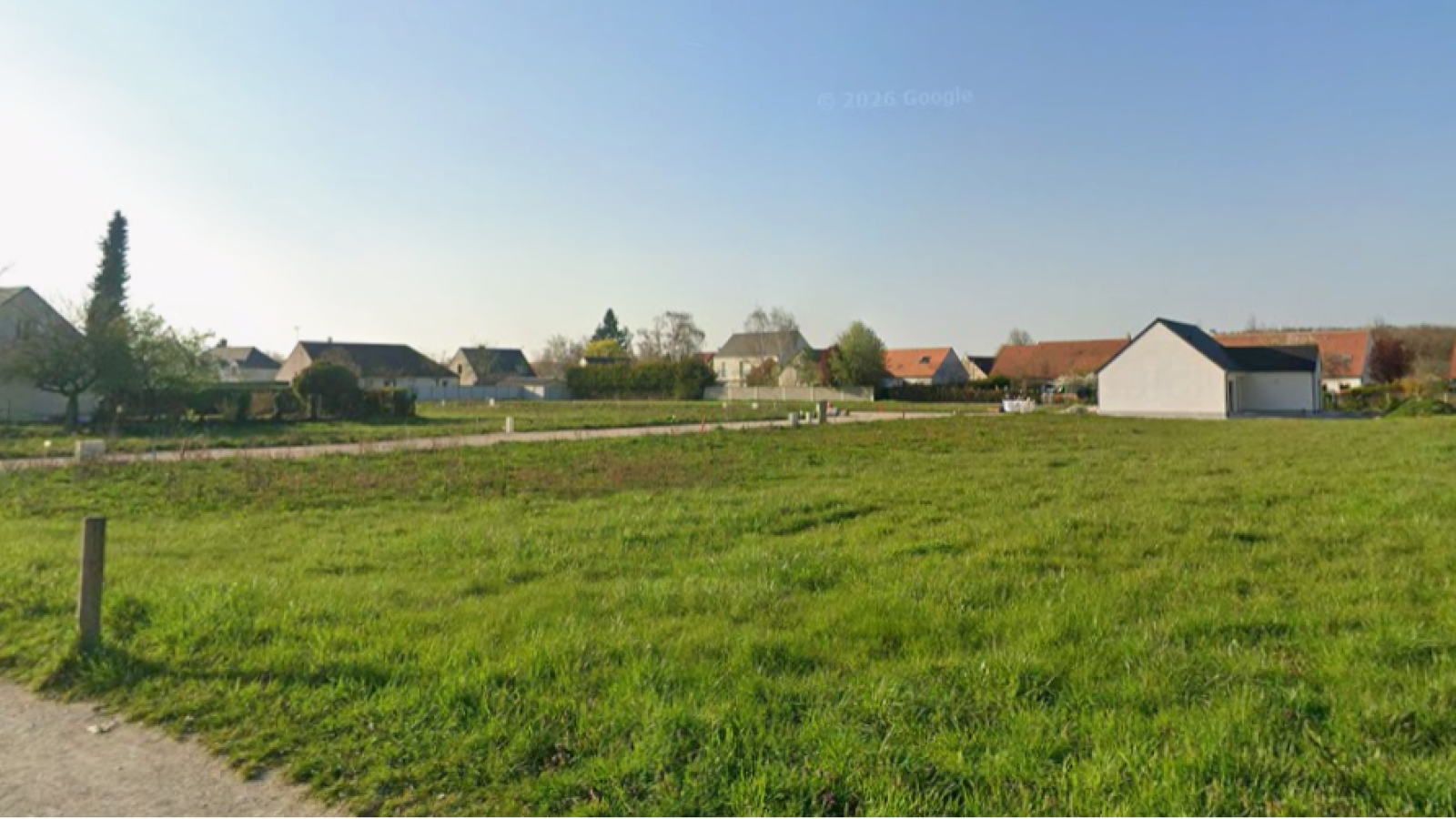Terrain constructible de 709m2 à Cercottes