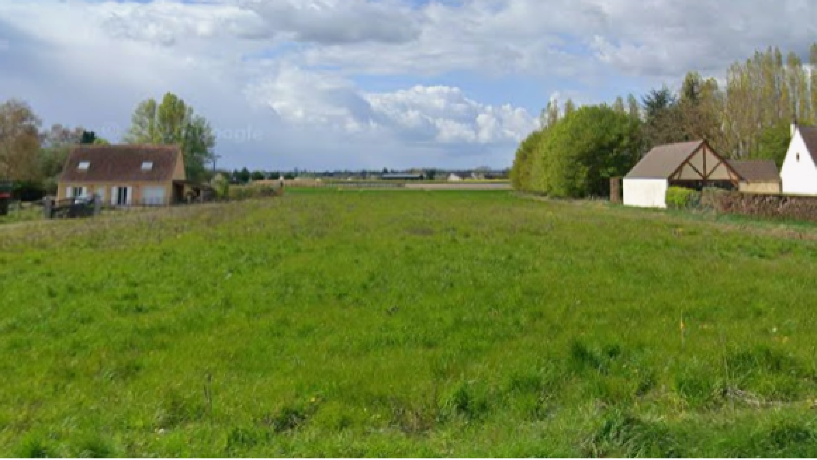 Terrain constructible de 710m2 à Vennecy