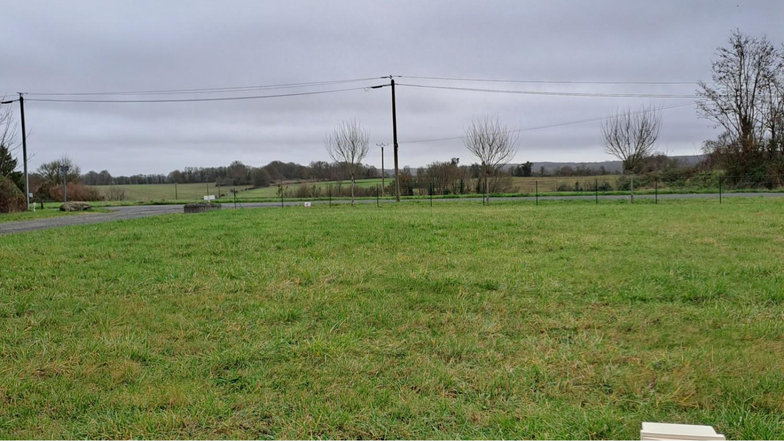 Terrain constructible de 560m2 à Baugé-en-Anjou