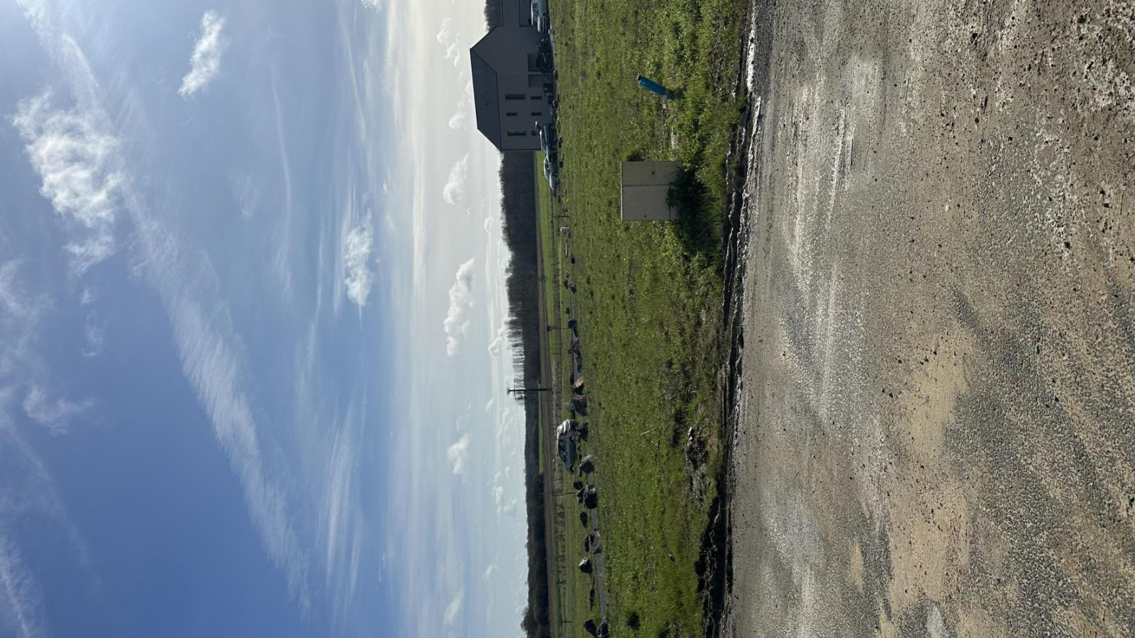 Terrain constructible de 468m2 à Sarrigné