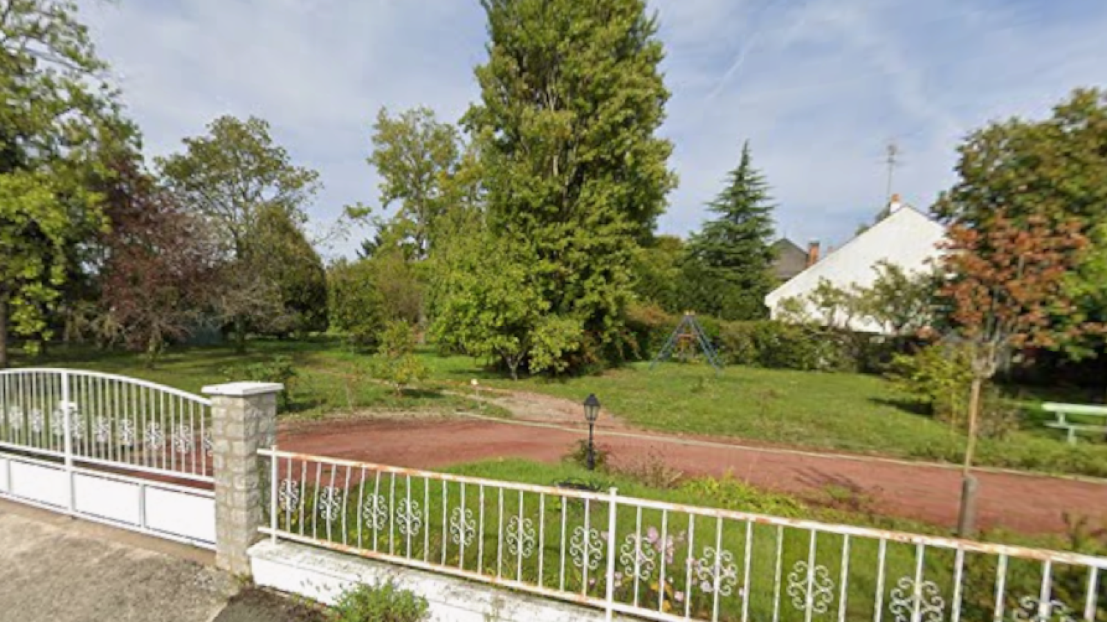 Terrain constructible de 478m2 à Beaugency