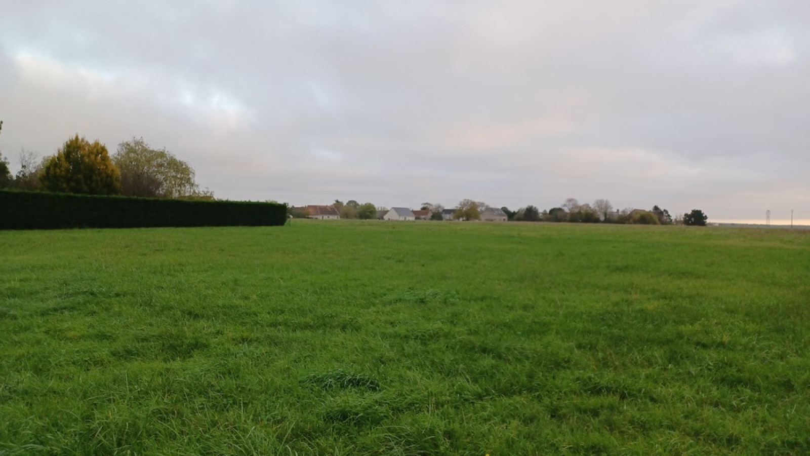 Terrain constructible de 533m2 à Amboise