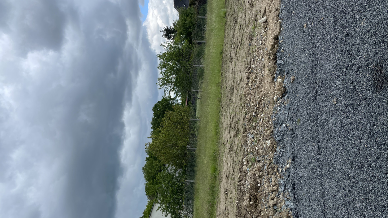 Terrain constructible de 434m2 à Luynes