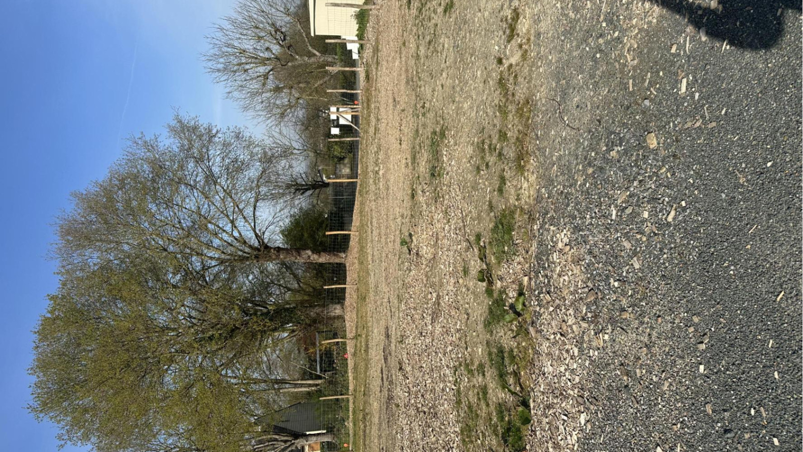 Terrain constructible de 347m2 à Les Hauts-d'Anjou