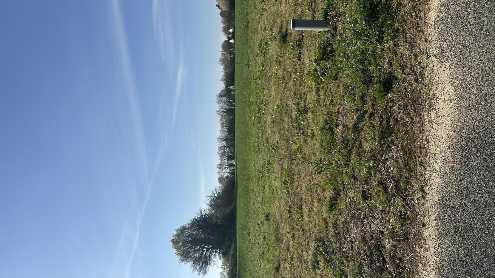 Terrain constructible de 359m2 à Morannes sur Sarthe-Daumeray