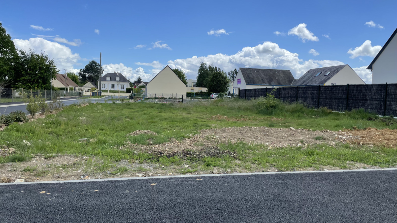 Terrain constructible de 501m2 à Sainte-Maure-de-Touraine