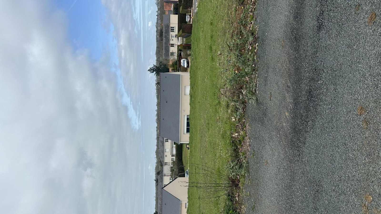 Terrain constructible de 322m2 à Erdre-en-Anjou