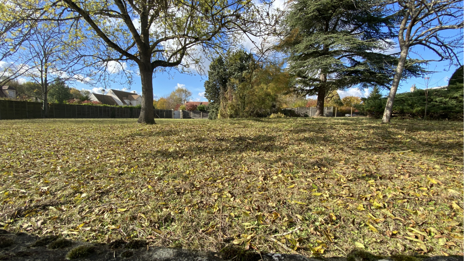 Terrain constructible de 621m2 à Saint-Rémy-lès-Chevreuse