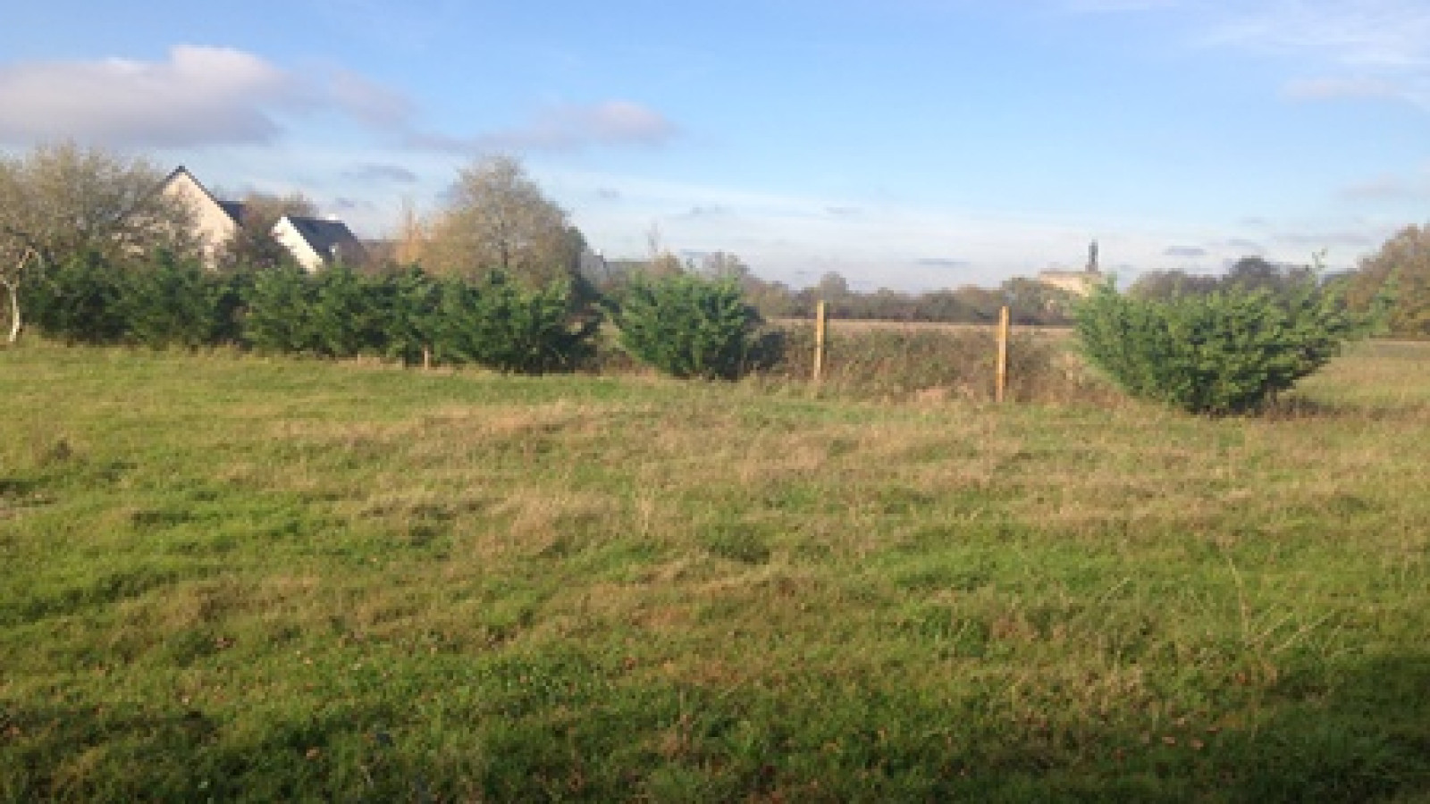 Terrain constructible de 448m2 à Pernay